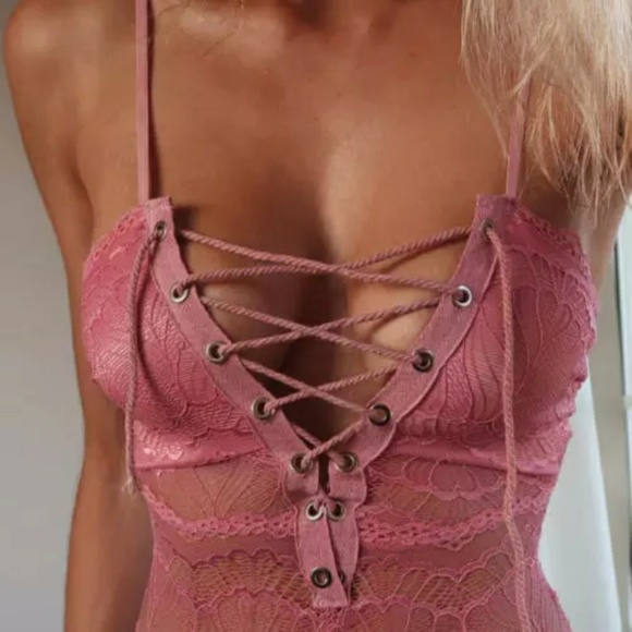 Sheer Pink Lace Bodysuit - Picture 3 of 7